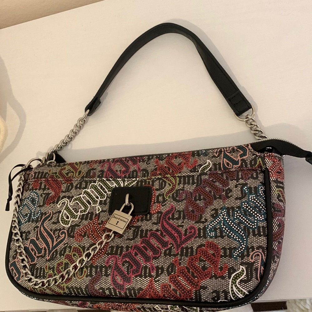 Juicy Couture shoulder bag🌸
